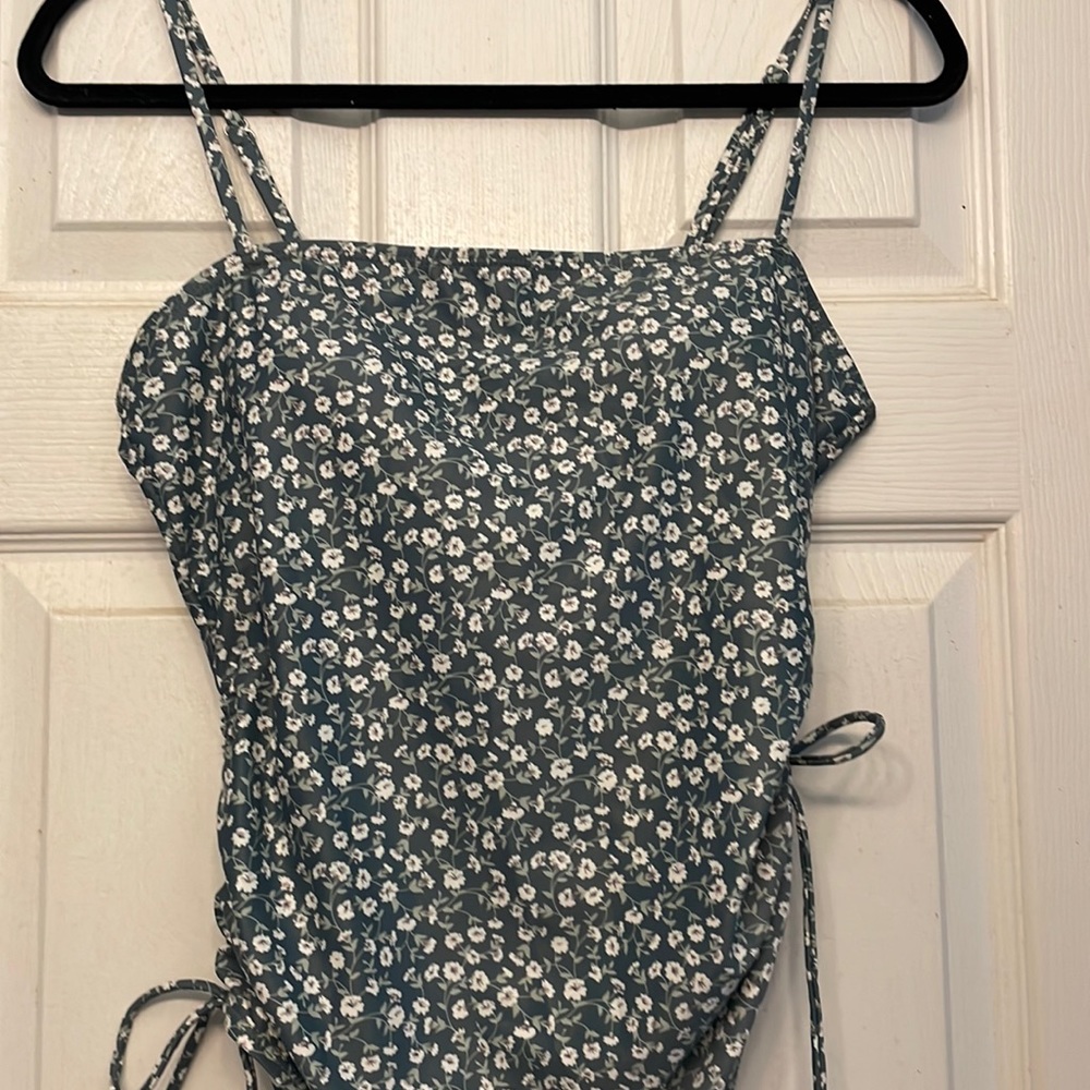 Shein One piece bathing suit-lightly lined cups. (L)